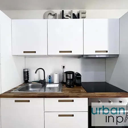 Urban Flat 17 - Pretty 3 Bedroom Flat In * Paryż