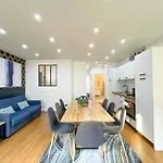Urban Flat 17 - Pretty 3 Bedroom Flat In Apartman Párizs