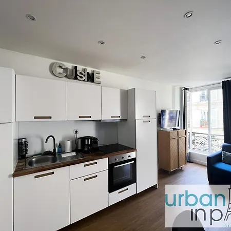 Urban Flat 17 - Pretty 3 Bedroom Flat In