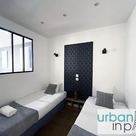 Urban Flat 17 - Pretty 3 Bedroom Flat In *