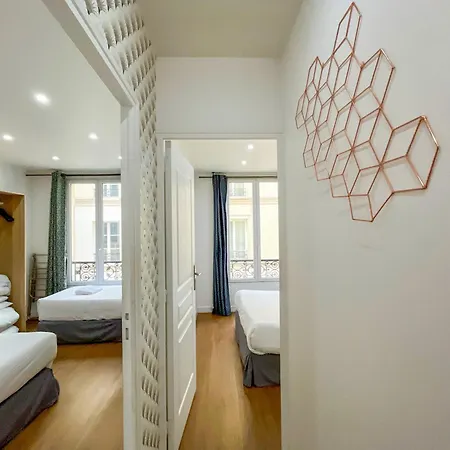 Urban Flat 17 - Pretty 3 Bedroom Flat In Париж