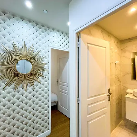 Urban Flat 17 - Pretty 3 Bedroom Flat In