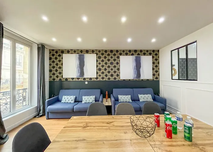 Urban Flat 17 - Pretty 3 Bedroom Flat In