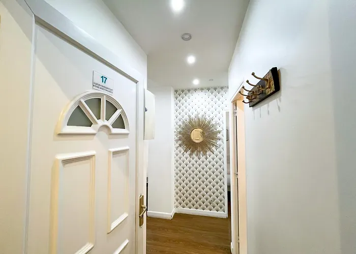Urban Flat 17 - Pretty 3 Bedroom Flat In Апартаменты